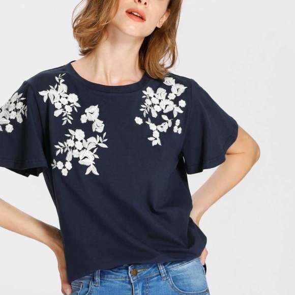 SHEIN Tops - SHEIN Floral Embroidered Flutter Sleeve Tee
